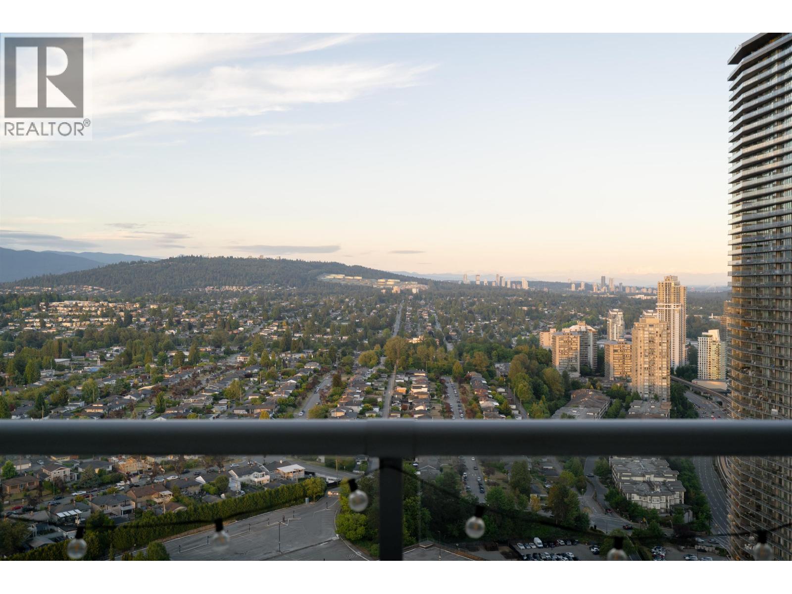 3803 4510 HALIFAX WAY, Burnaby