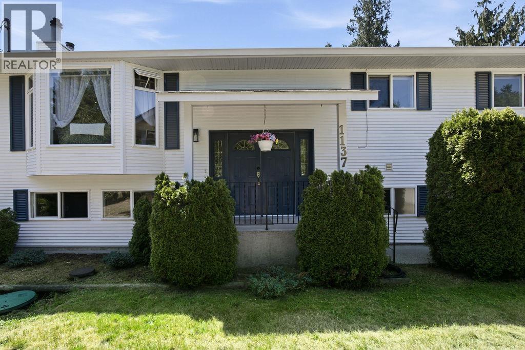 1137 SUNNYSIDE ROAD, Gibsons — photo 2