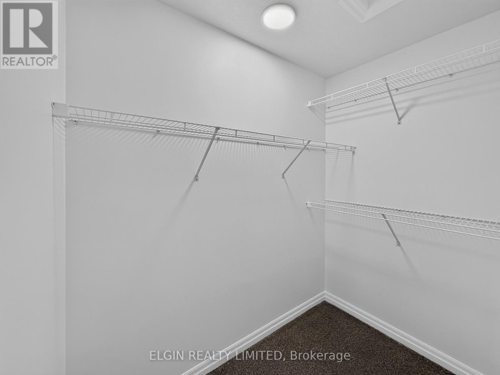 30 HEMLOCK CRESCENT - 13