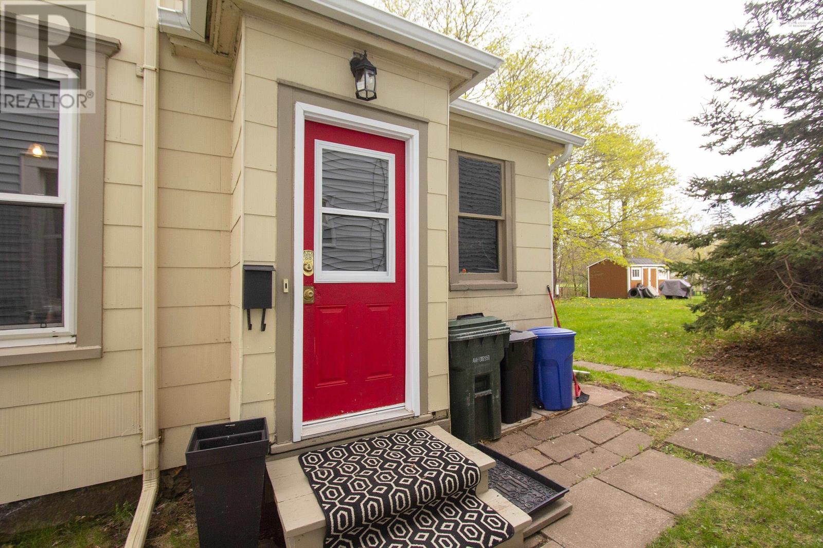 159 Victoria Street E - 23