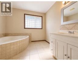 328 Stephenson Drive, Grande Cache, AB T0E0Y0 Photo 13