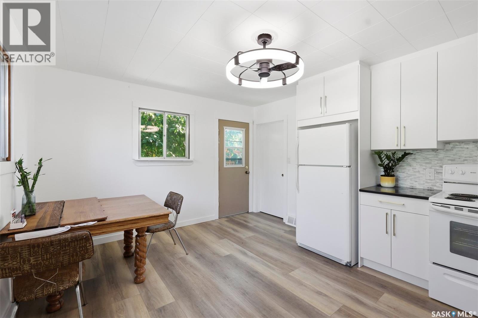 925 O AVENUE S - 2