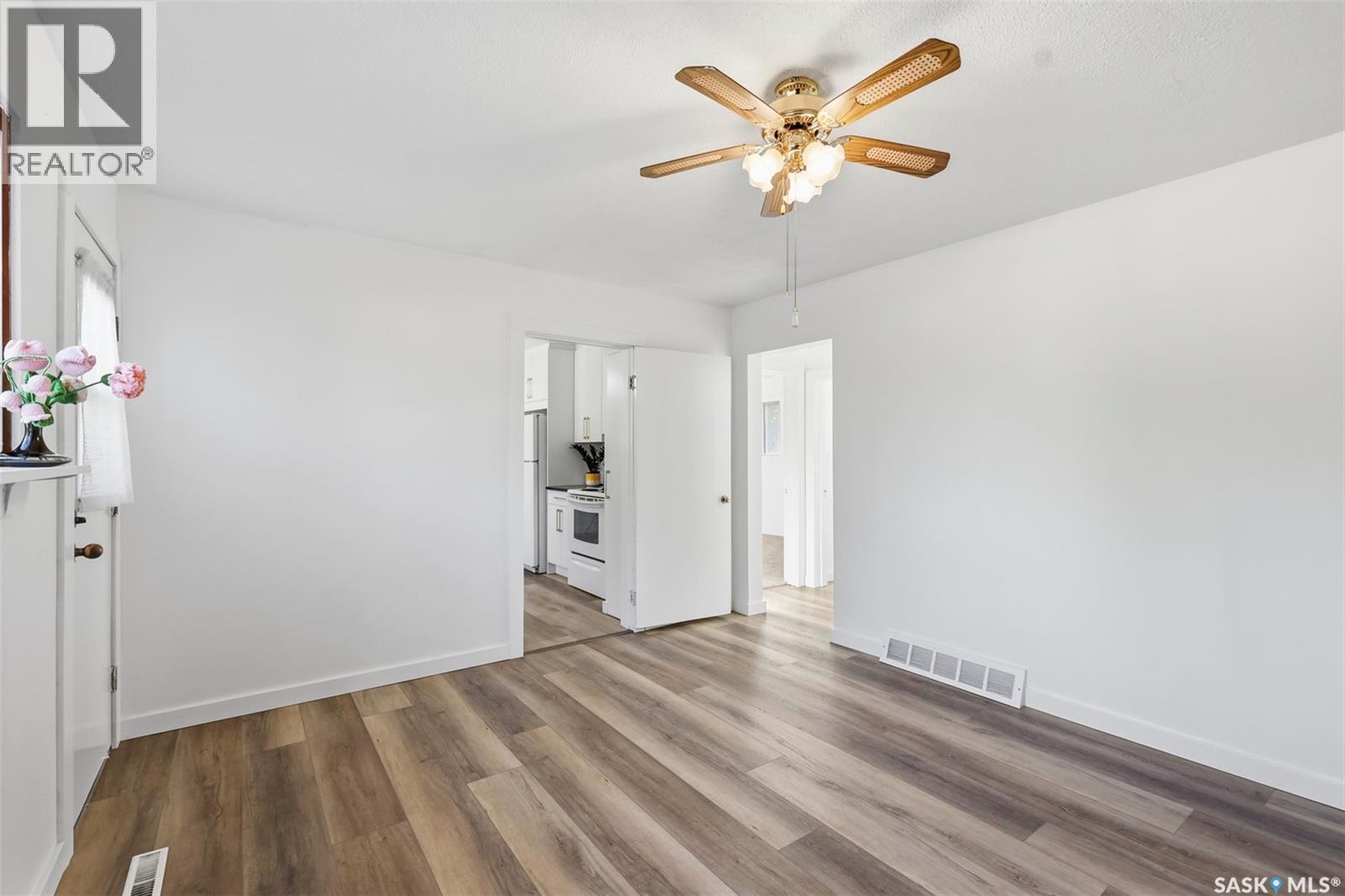925 O AVENUE S - 11