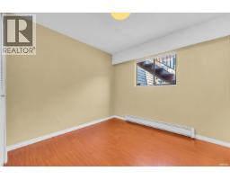 970 Duthie Avenue, Burnaby, BC V5A2P8 Photo 12