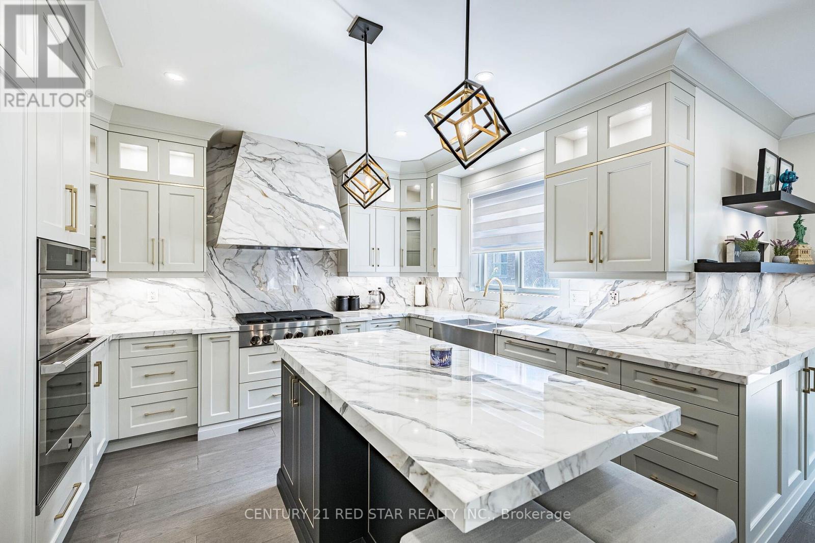 396 DERRYDALE DRIVE - 14