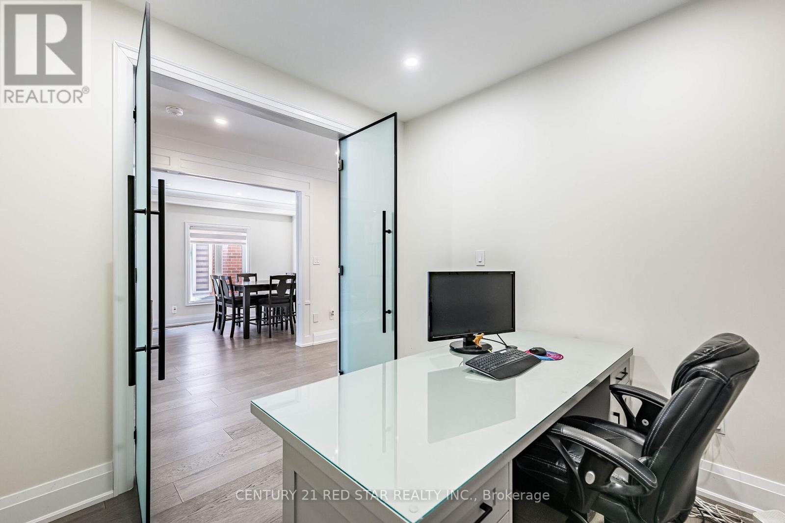 396 DERRYDALE DRIVE - 18