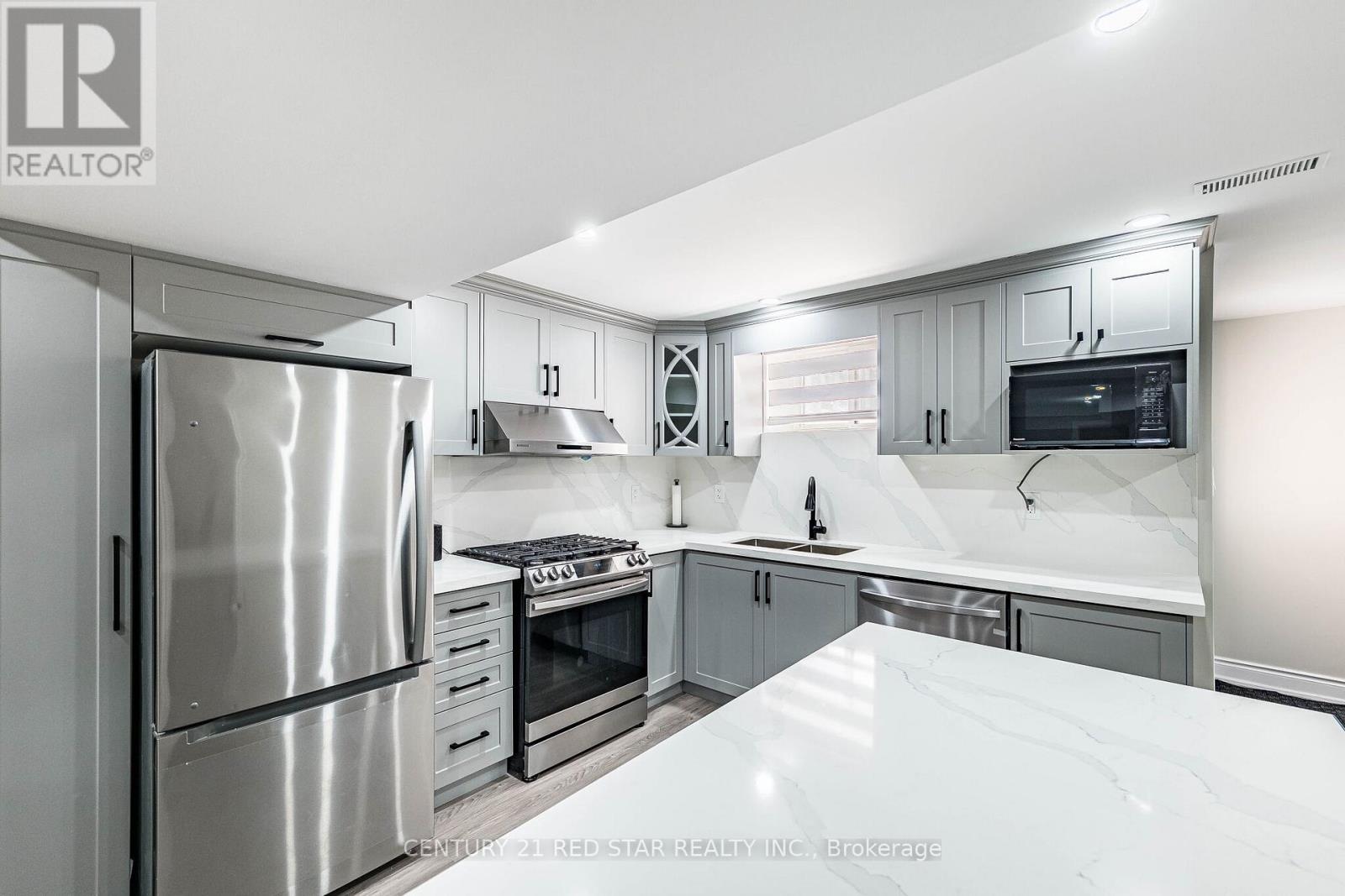 396 DERRYDALE DRIVE - 33