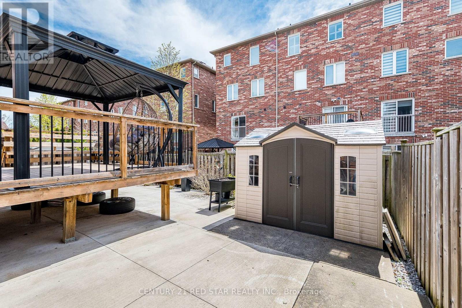 396 DERRYDALE DRIVE - 41