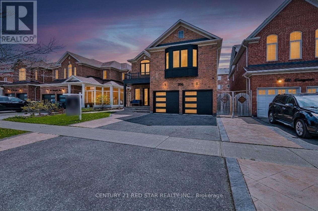 396 DERRYDALE DRIVE - 44