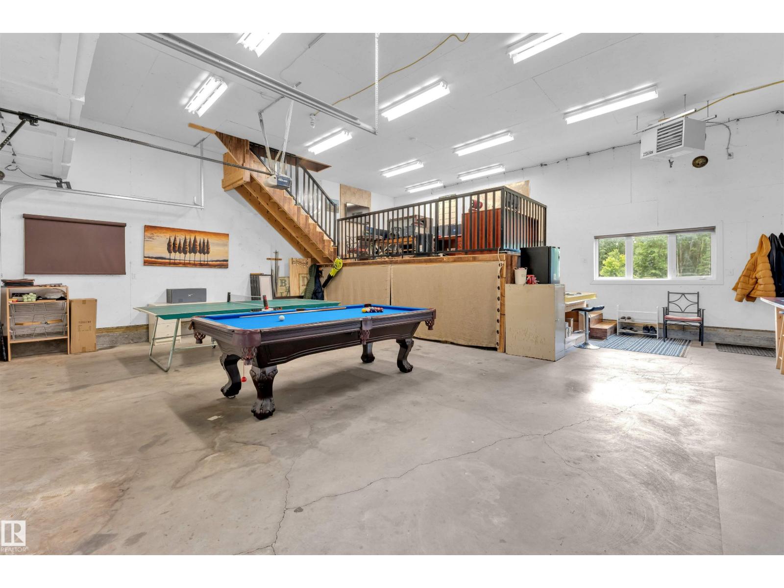 #37 51528 RGE ROAD 262 - 43