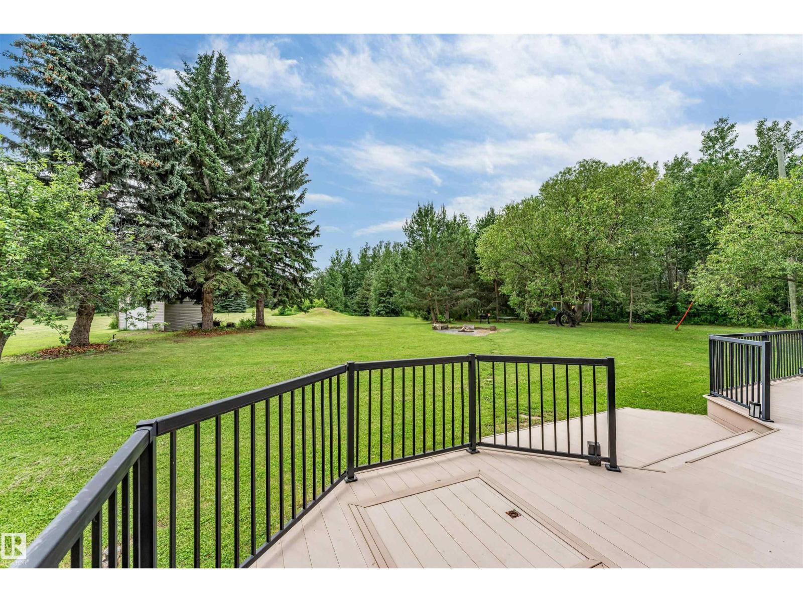 #37 51528 RGE ROAD 262 - 63