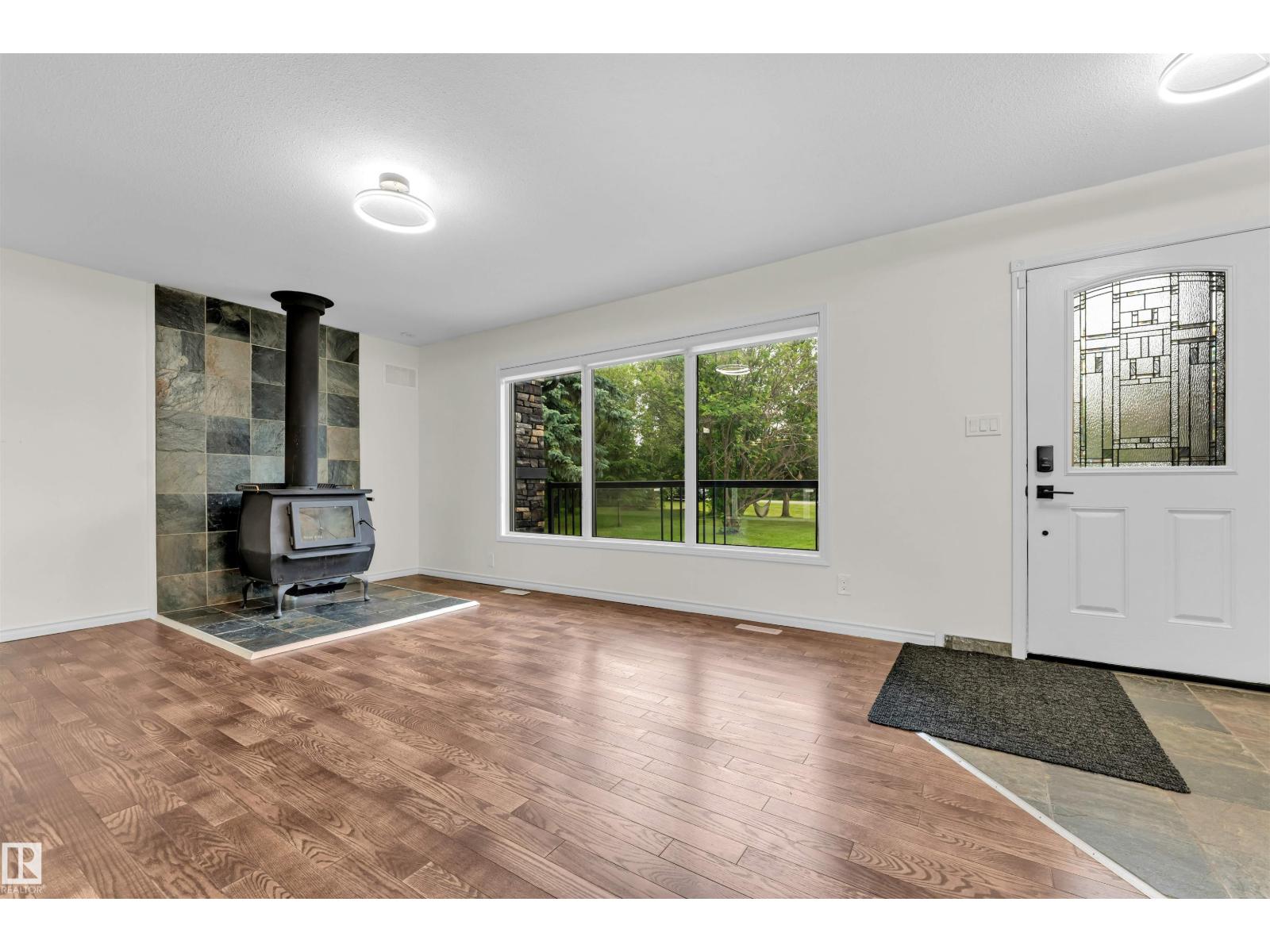 #37 51528 RGE ROAD 262 - 48