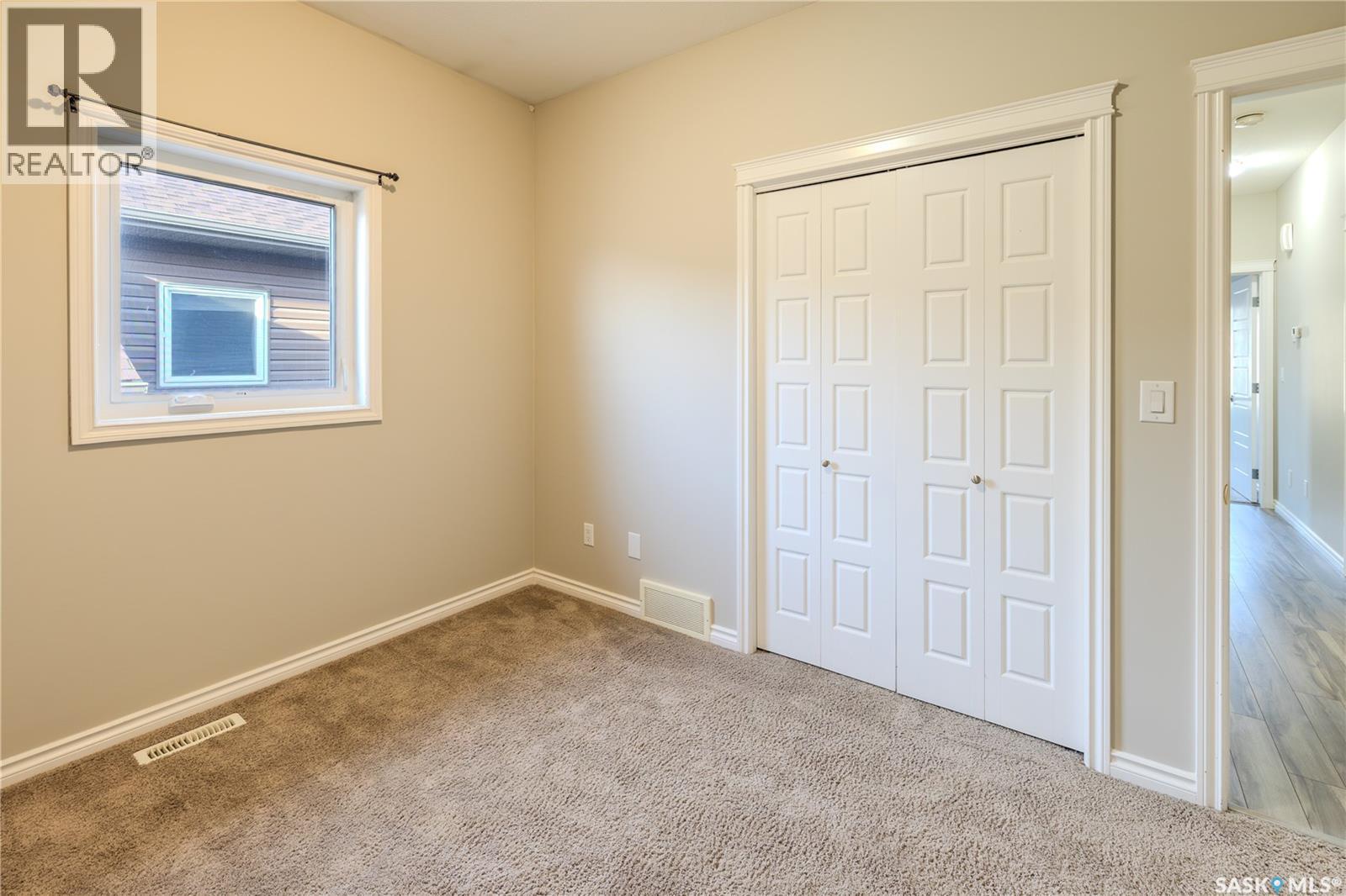 254 MacInnes STREET - 15