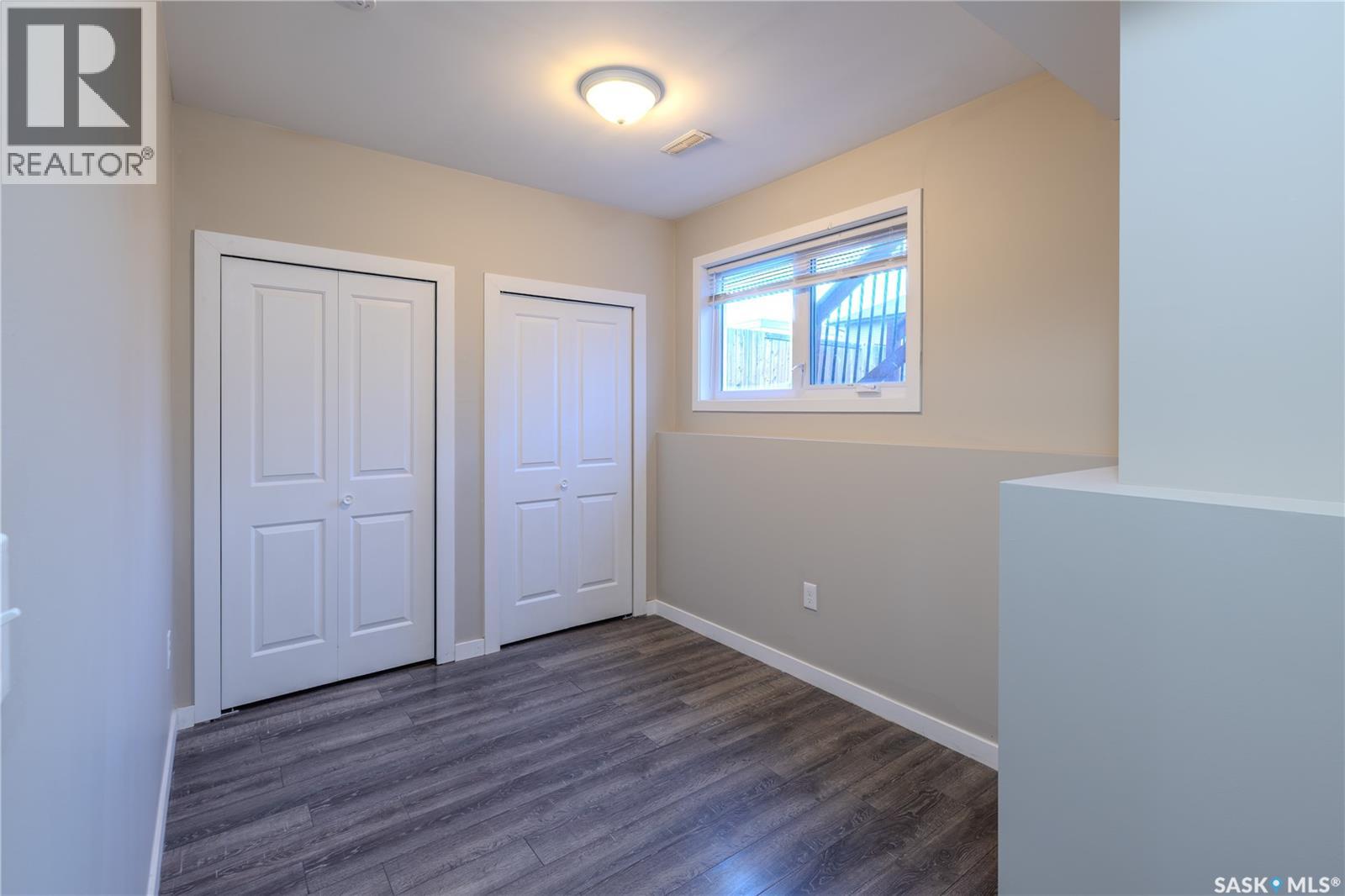 254 MacInnes STREET - 26