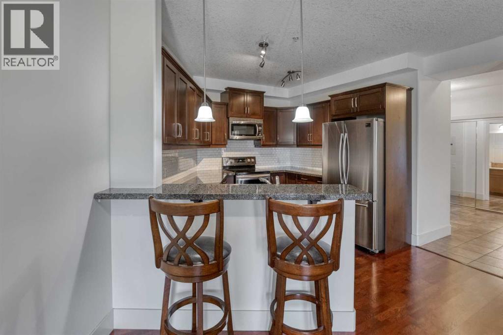 #213 77 George Fox Trail W - 22