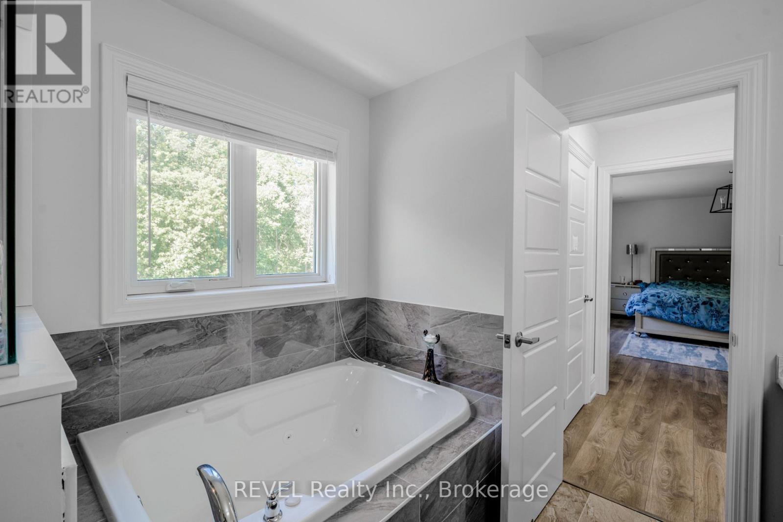 8619 CHICKORY TRAIL - 17