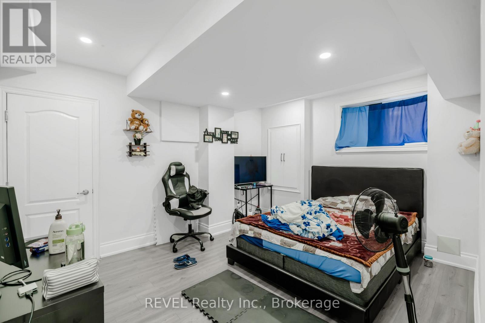 8619 CHICKORY TRAIL - 26