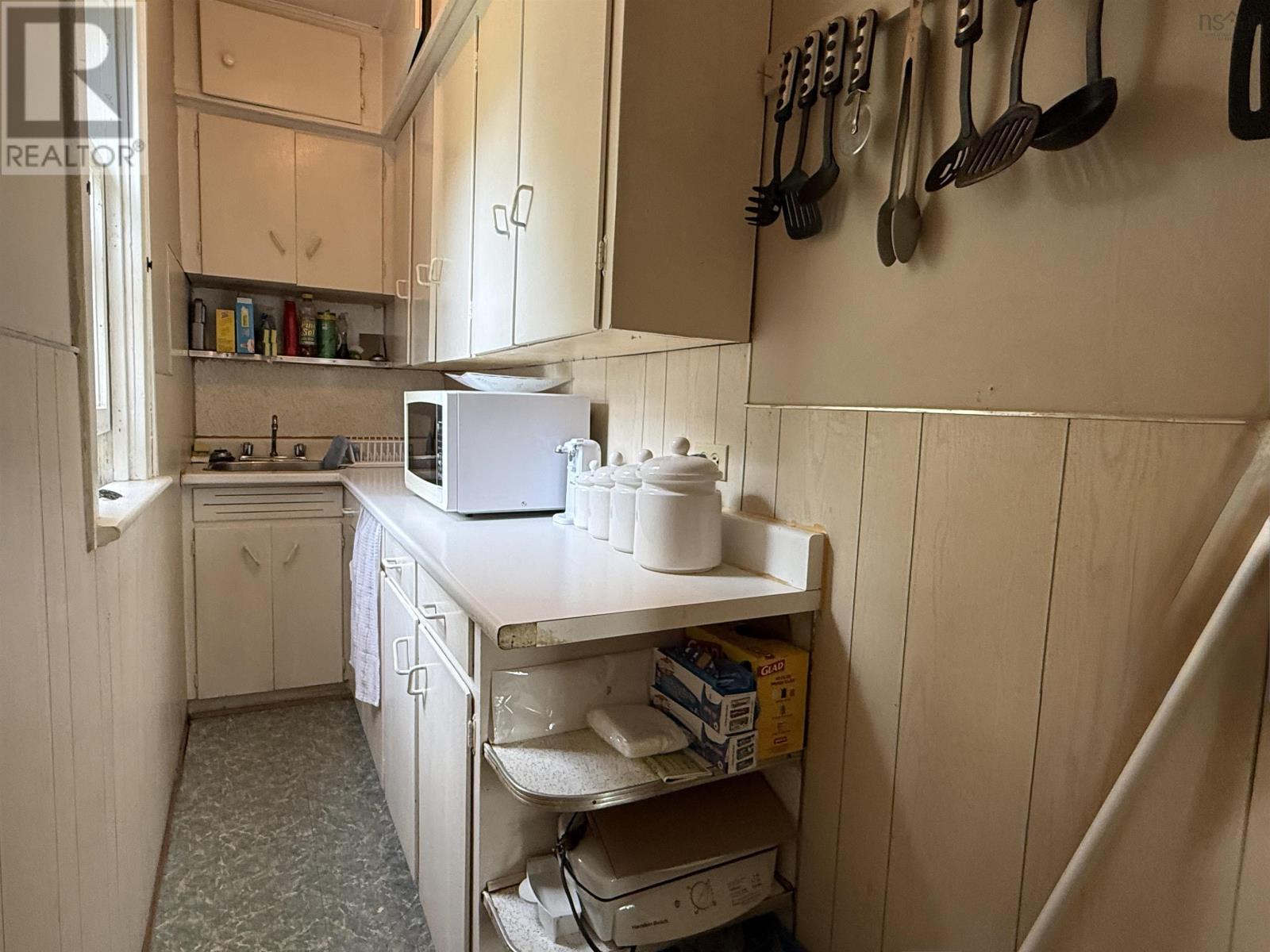65 View Street - 14