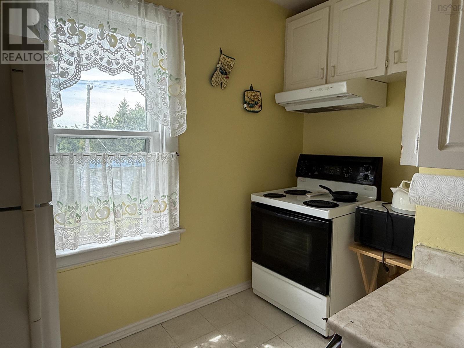 65 View Street - 32