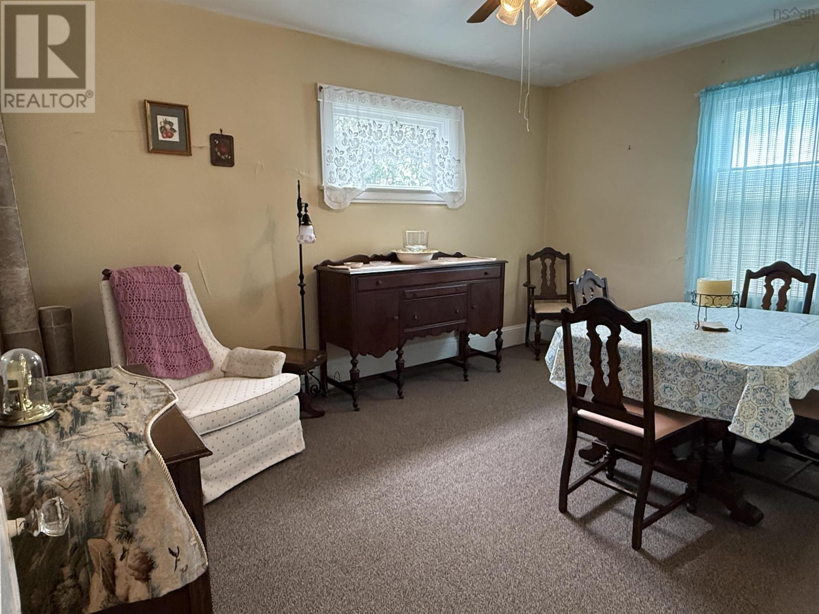 65 View Street - 42