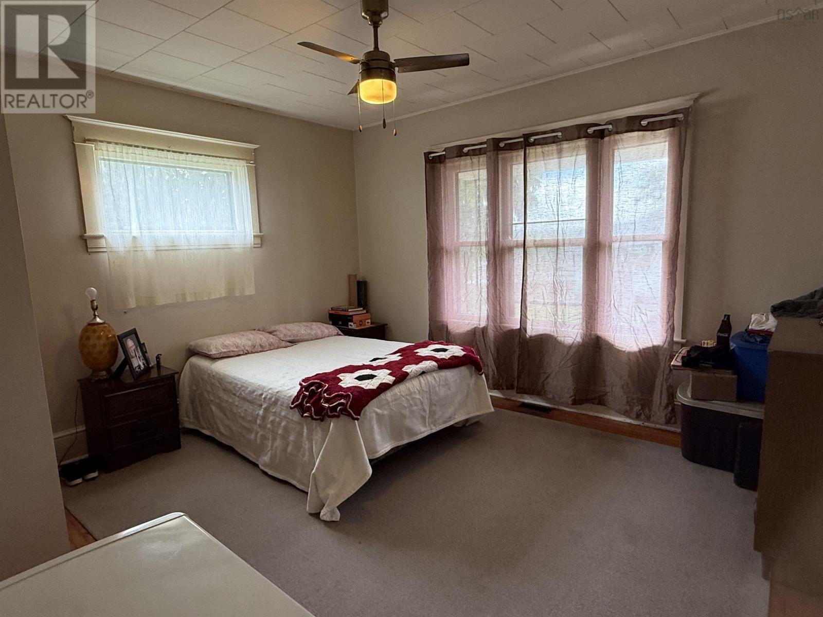 65 View Street - 20