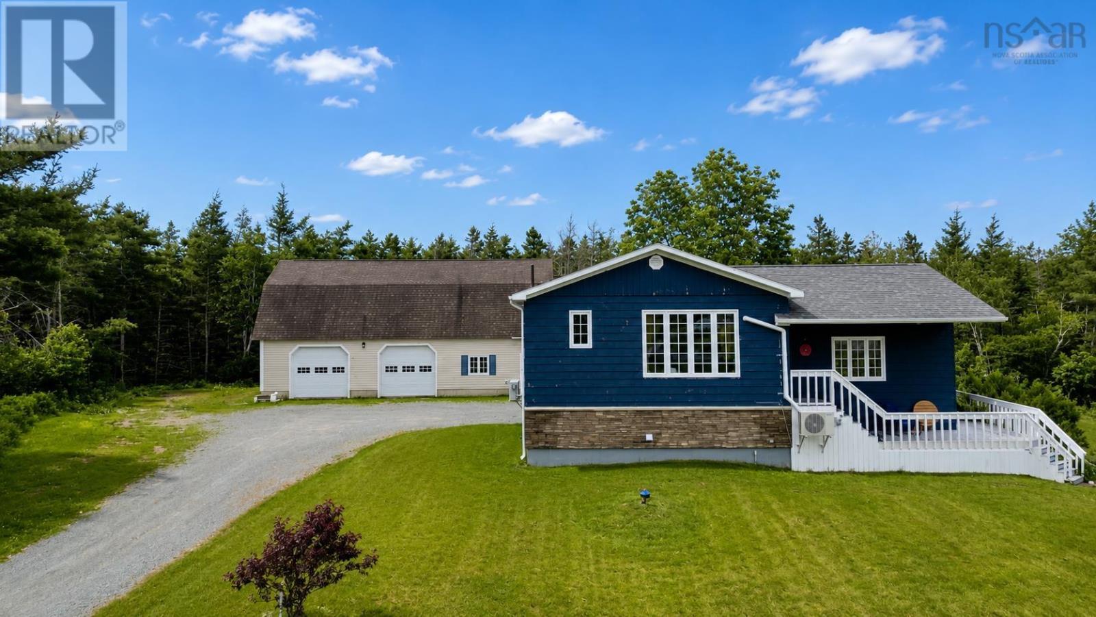 88 PEMBROKE LAKE ROAD - 1