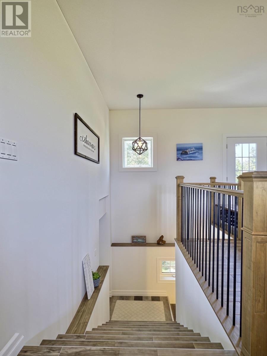 88 PEMBROKE LAKE ROAD - 17