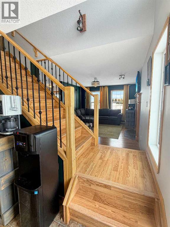 42, 113033 Township Road 592 - 16