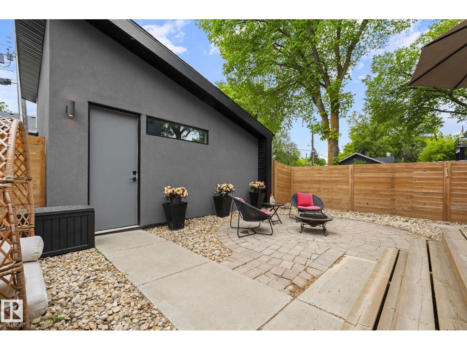 14379 92A AV NW - 56