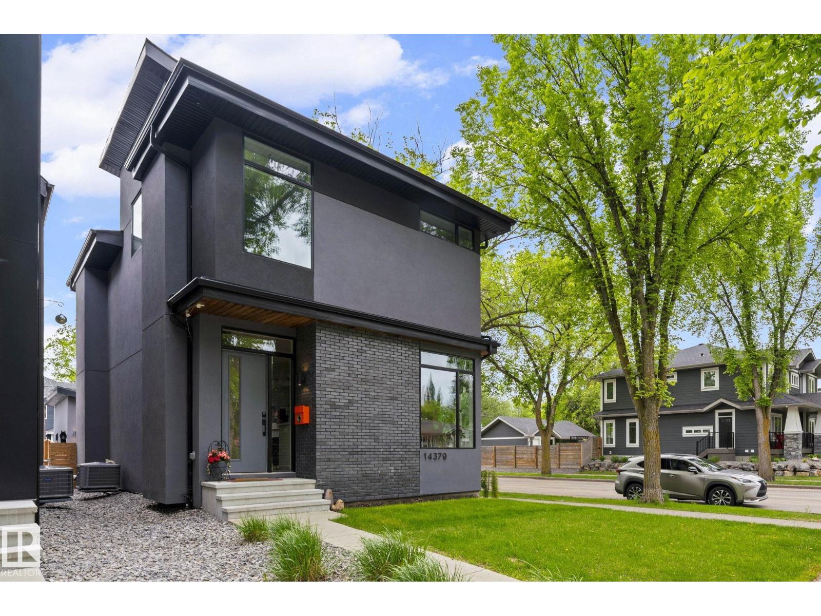 14379 92A AV NW - 69