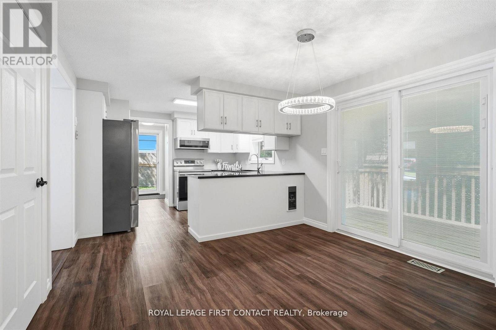 312 BARNETT AVENUE - 11