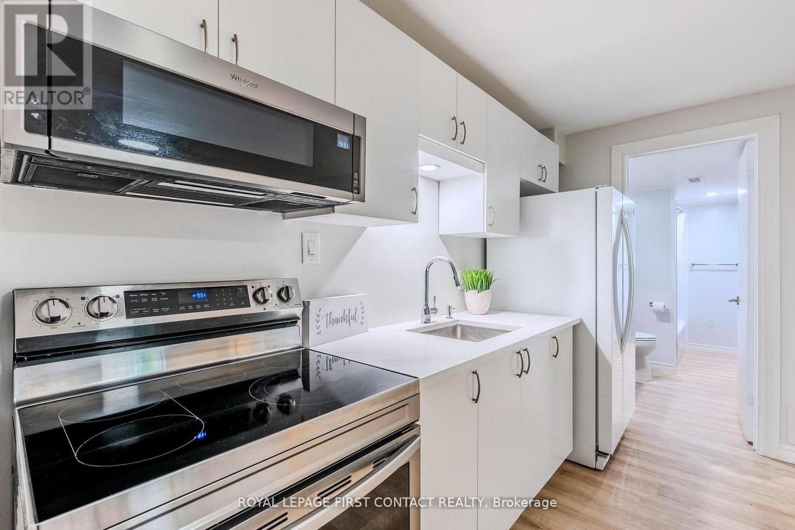 312 BARNETT AVENUE - 33