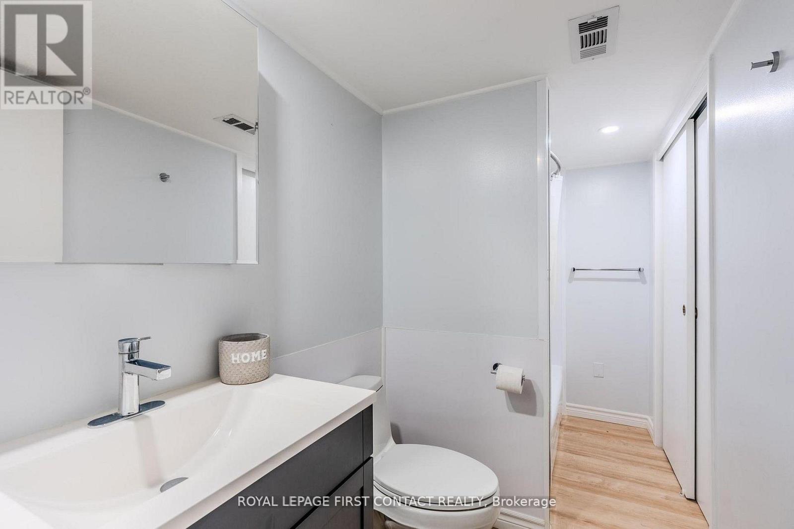 312 BARNETT AVENUE - 34
