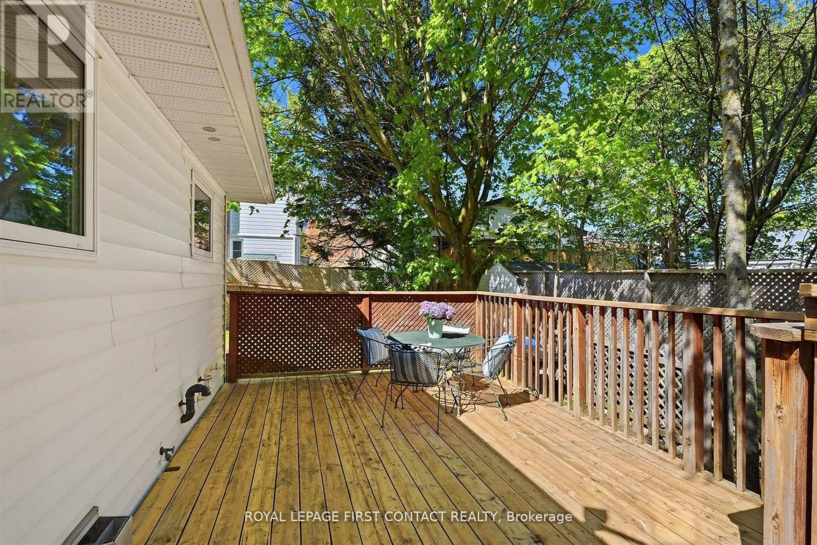 312 BARNETT AVENUE - 44