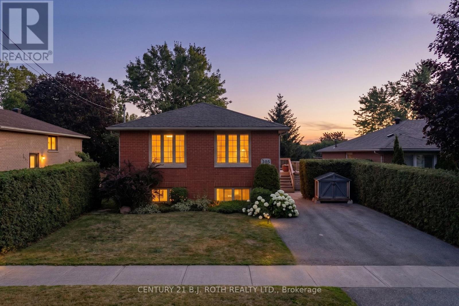 305 PARK STREET - 1