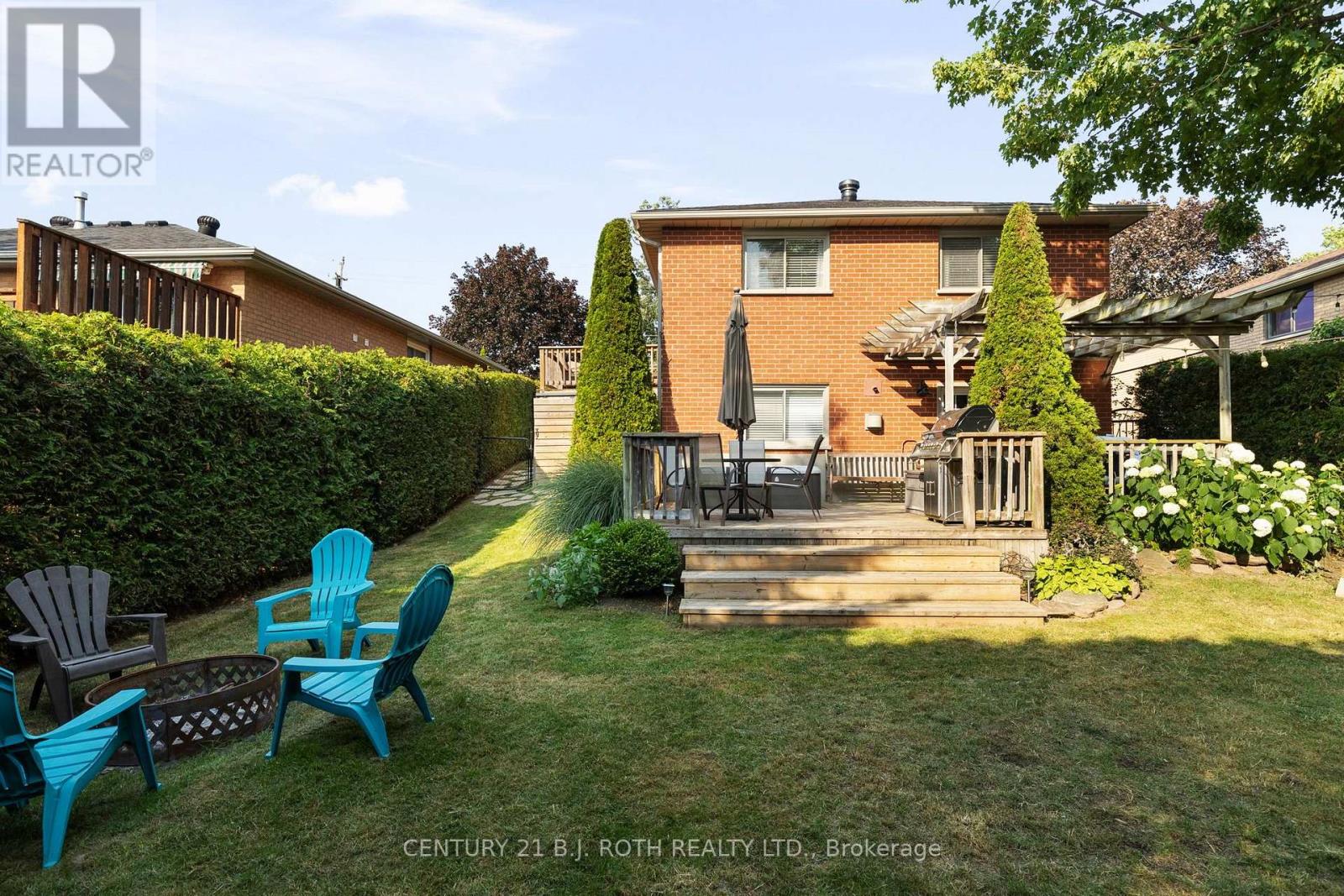 305 PARK STREET - 24