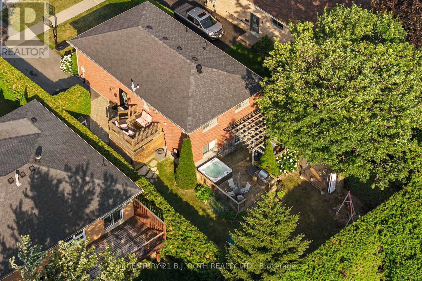 305 PARK STREET - 33