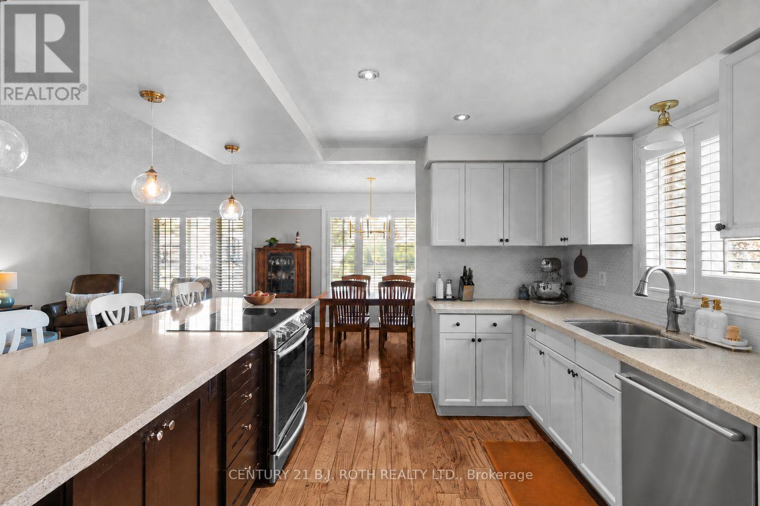 305 PARK STREET - 5