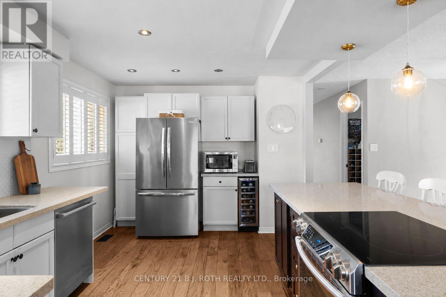 305 PARK STREET - 6