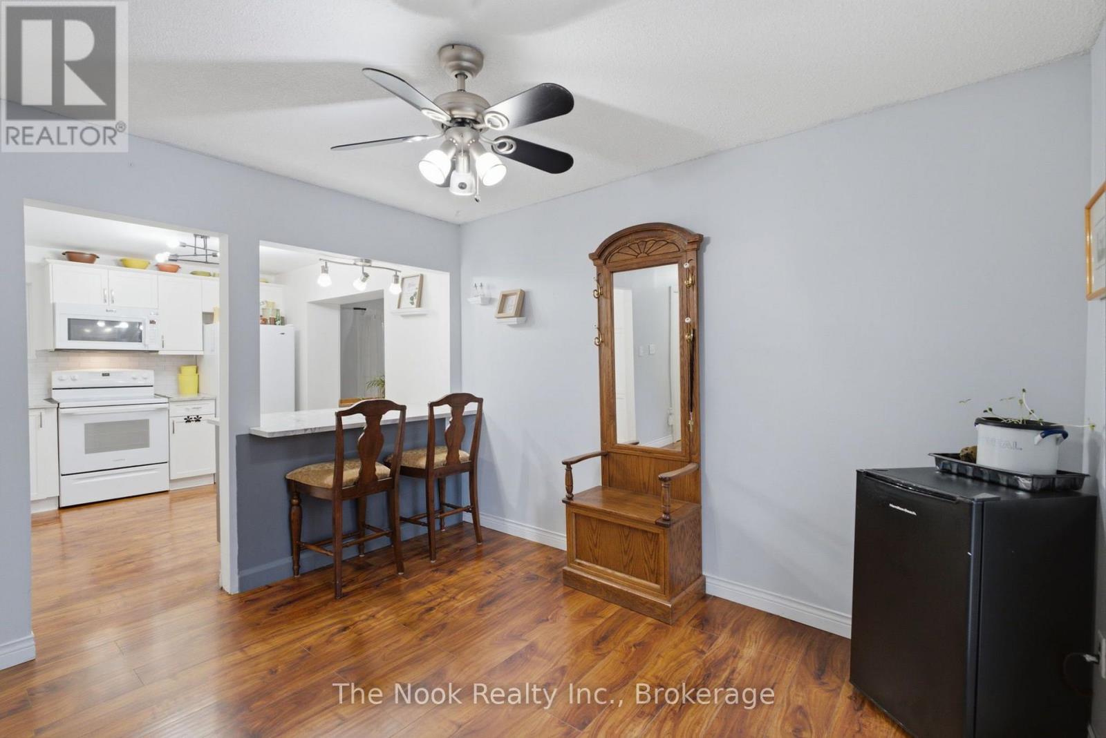 5203 VALLEYVIEW CRESCENT - 21