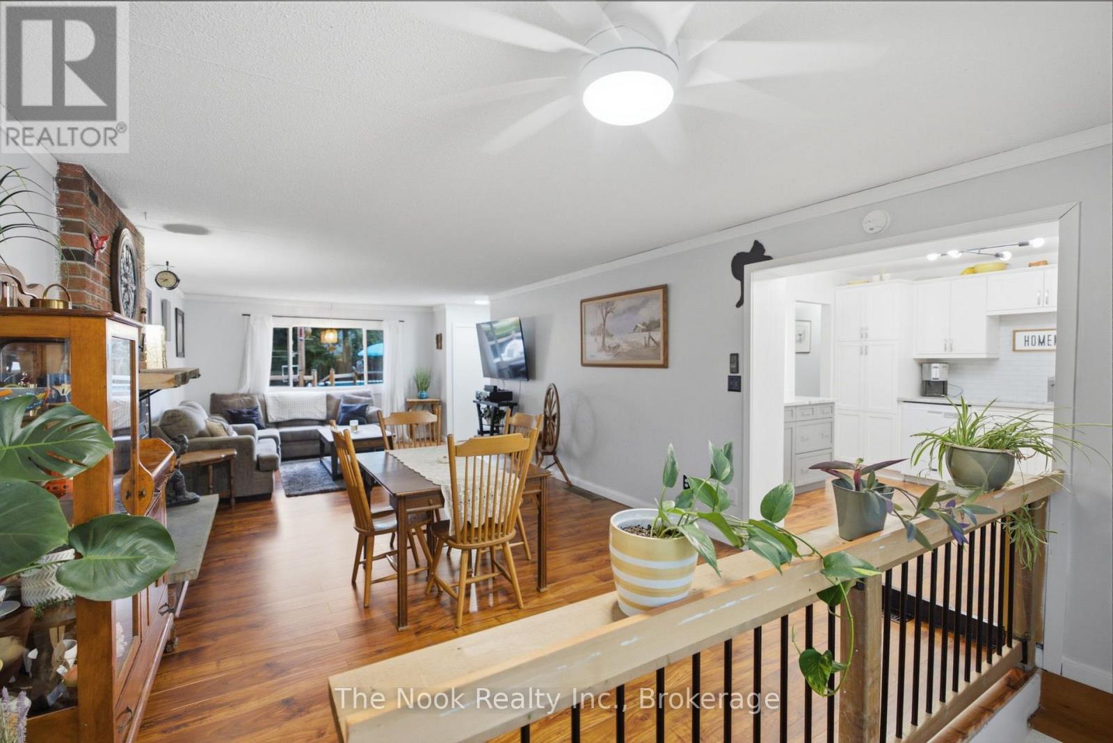 5203 VALLEYVIEW CRESCENT - 28