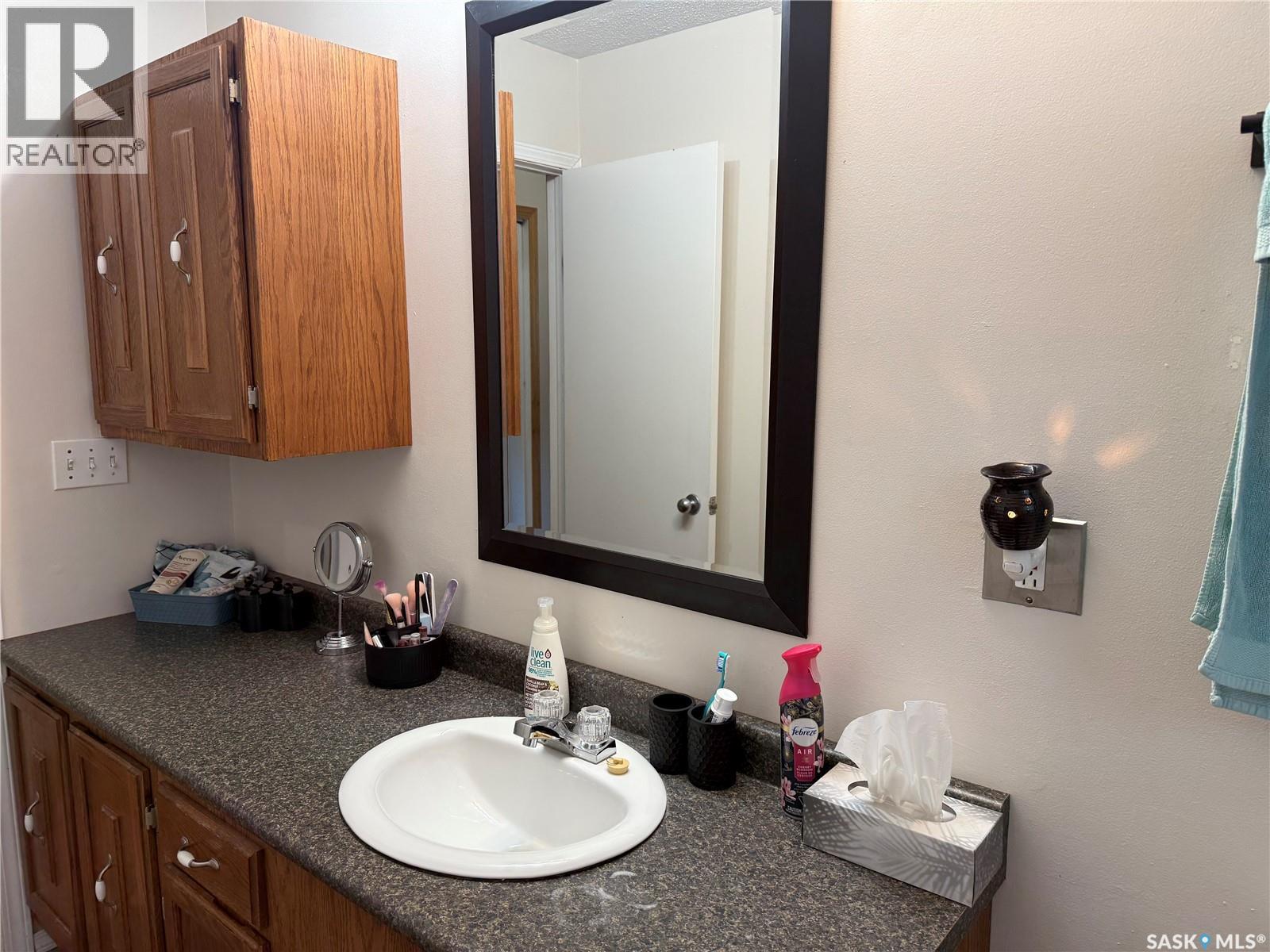 409 McKay STREET - Image 15