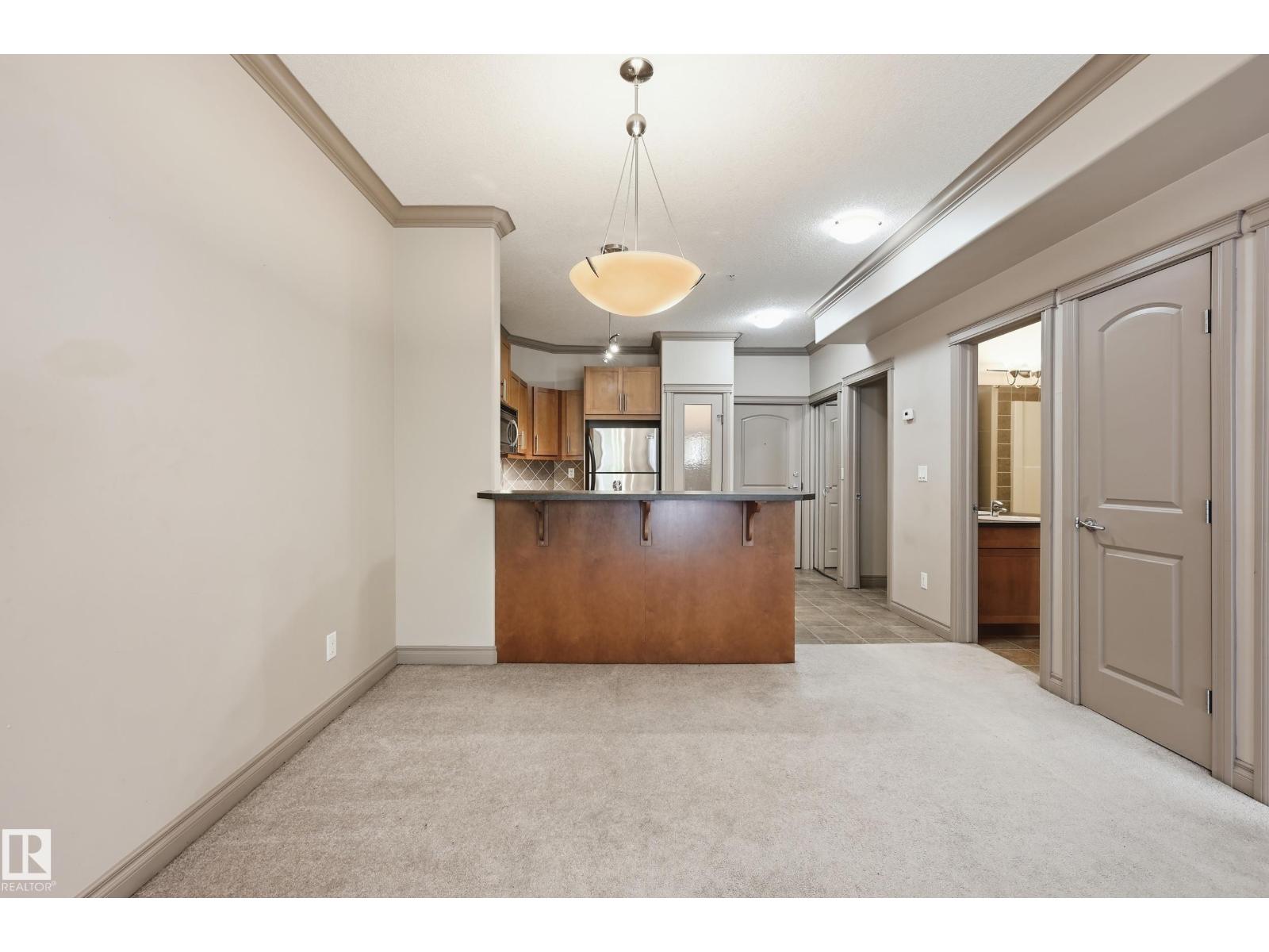 #119 10121 80 AV NW - 16