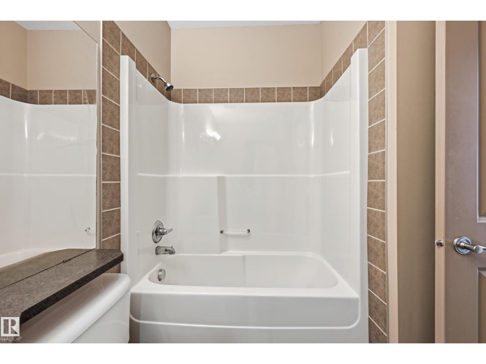 #119 10121 80 AV NW - 22