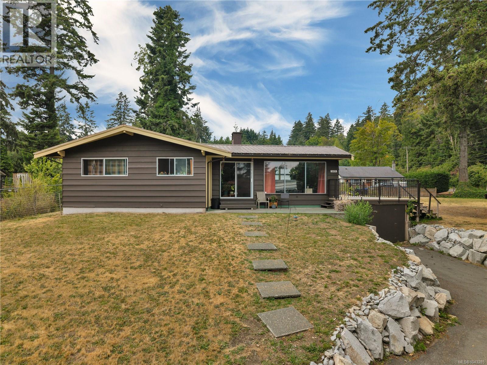 3479 Fraser Rd, Courtenay