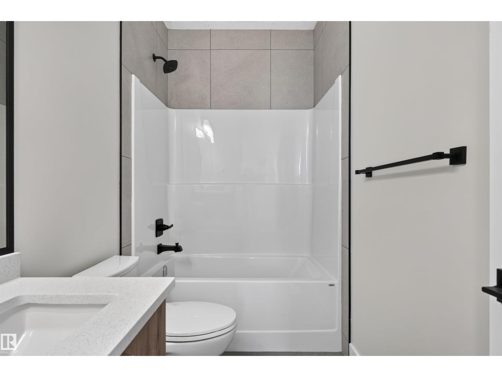 84 ROSA CR - Image 48