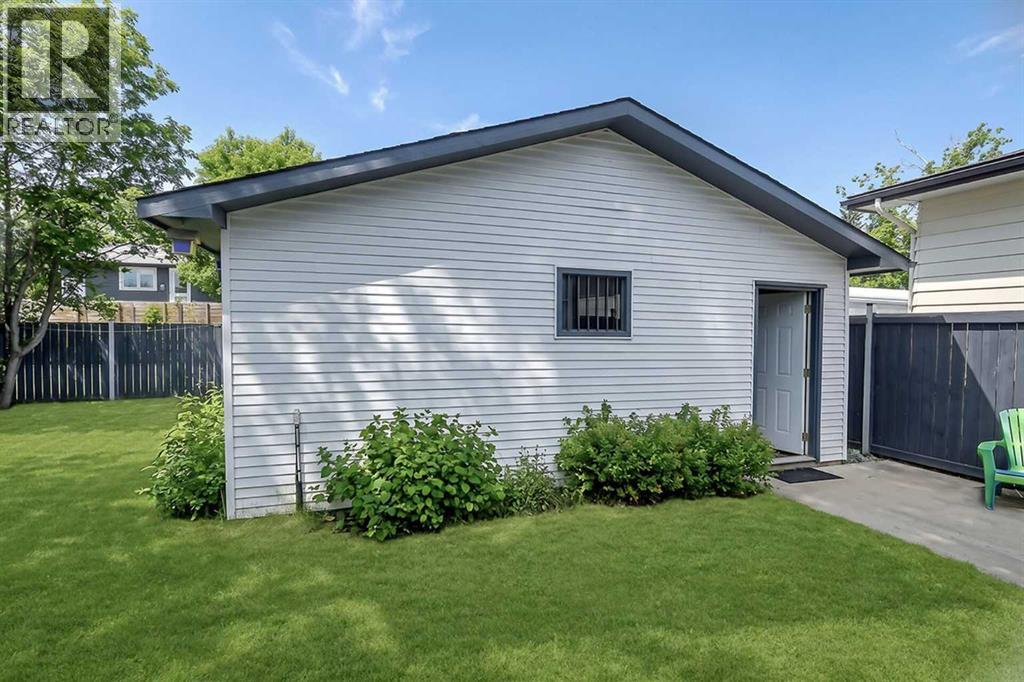 3523 48 Street NE - 4