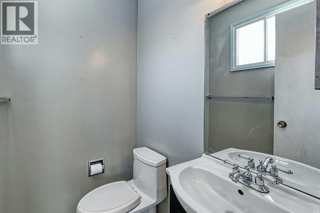 3523 48 Street NE - 23