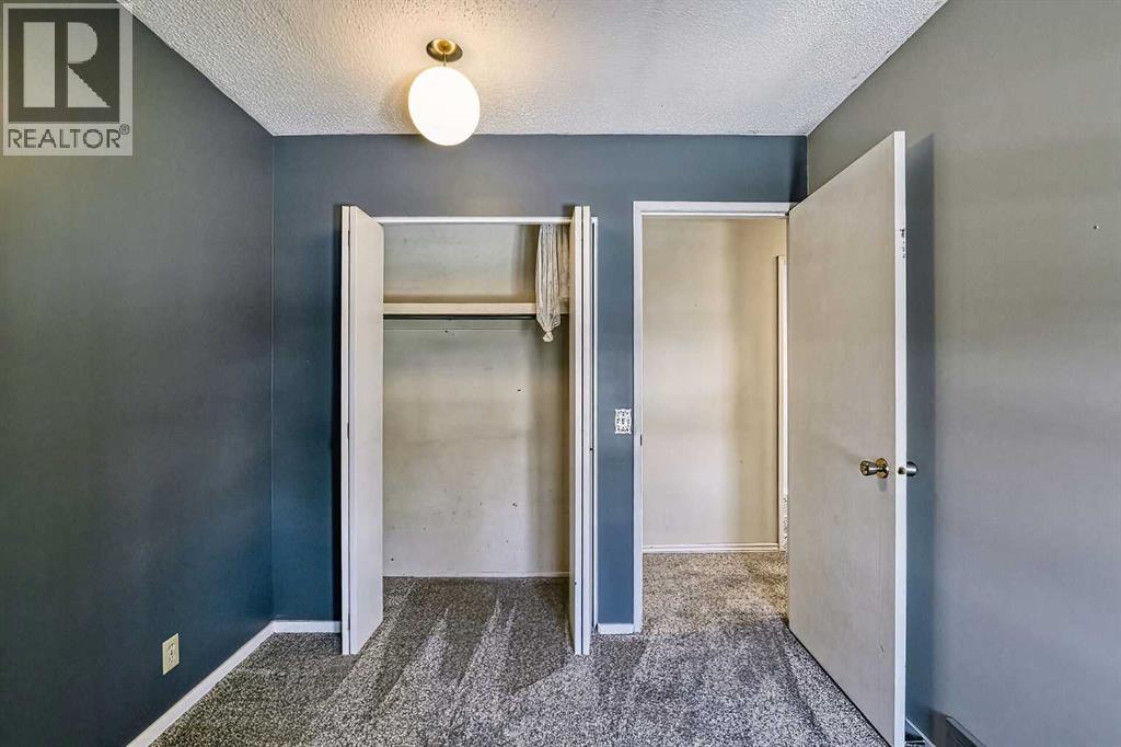 3523 48 Street NE - 17