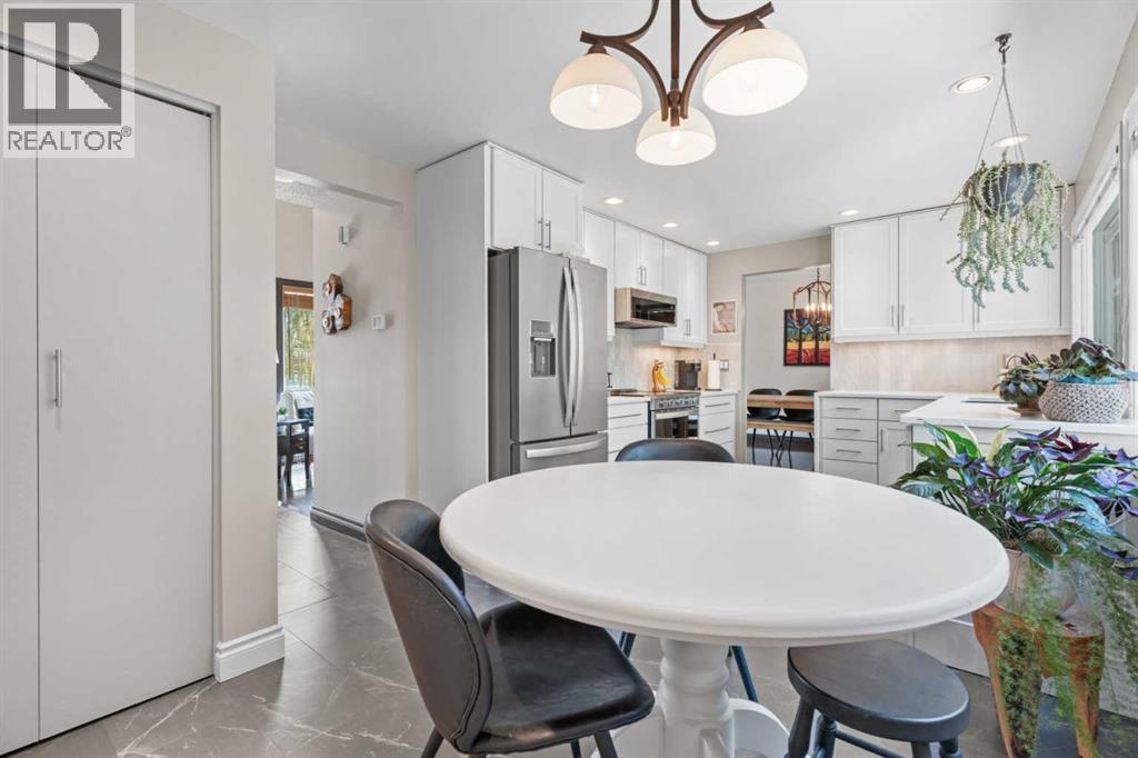15 Lock Crescent - 12